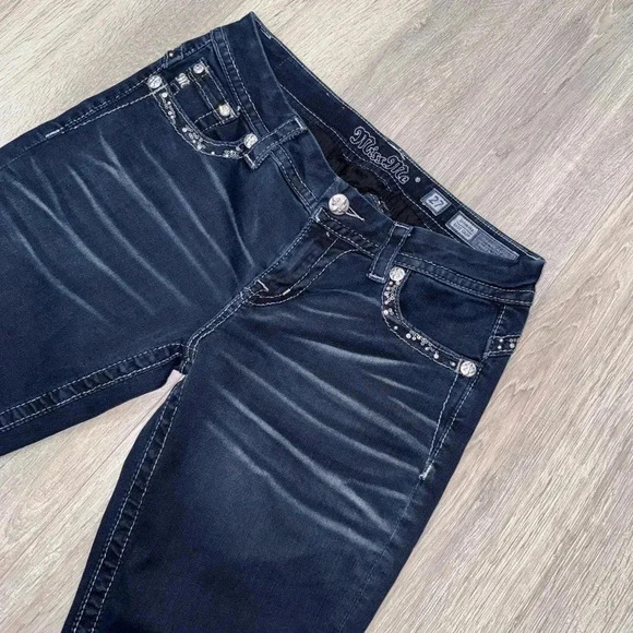 Miss Me Womens Easy Crop Denim - Picture 6 of 7